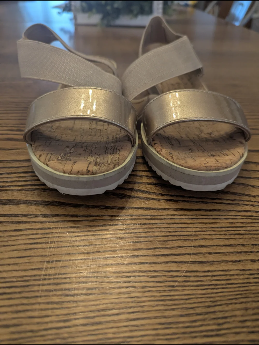 GUC Anne Klein AK Sport Womens 7 Morley Rose Gold Metallic Wedge Sandals